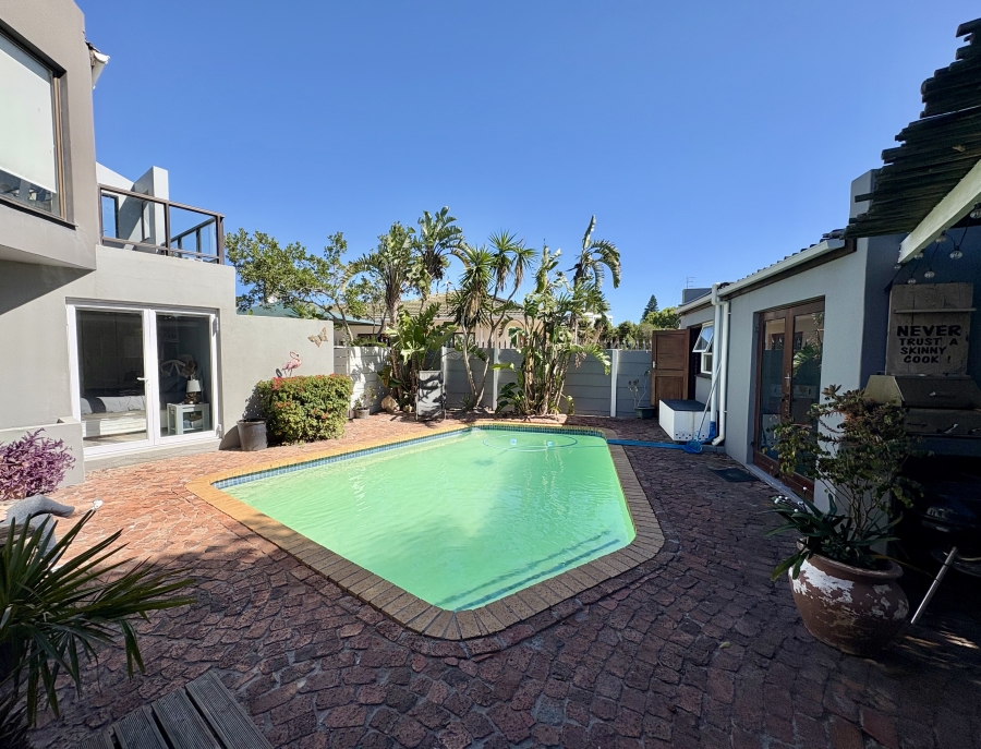 3 Bedroom Property for Sale in Blouberg Rise Western Cape
